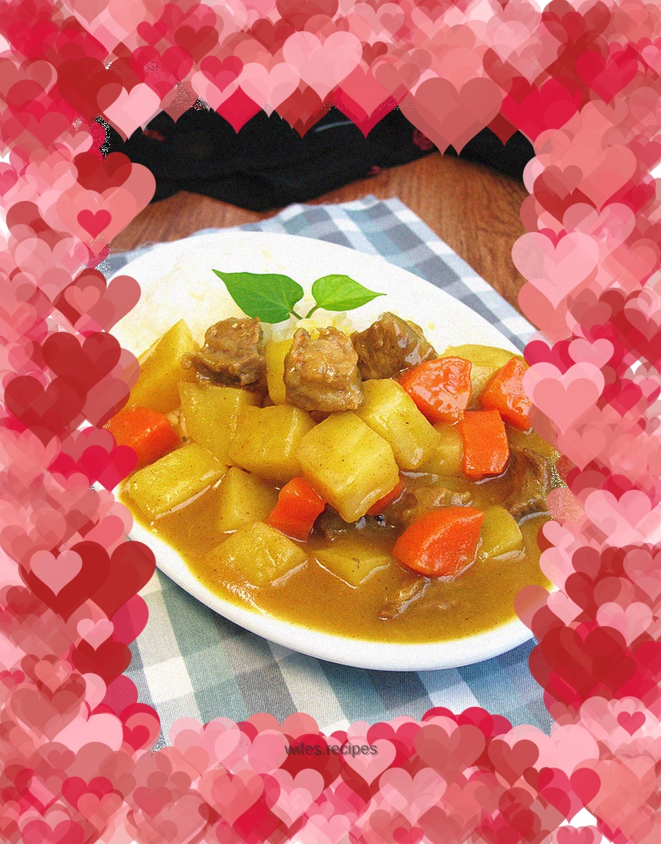 Curry beef and potato rice