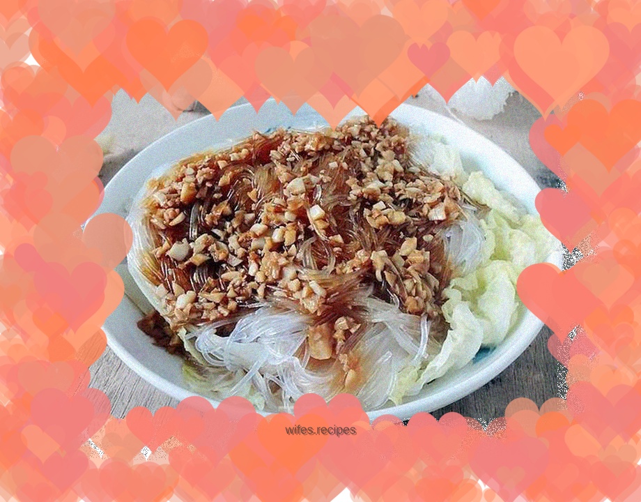 Steamed Vermicelli with Garlic Cabbage