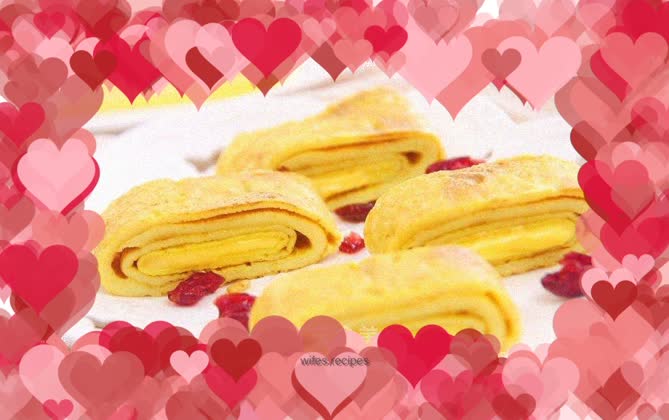 Curry egg roll baby food, egg + cheese + starch