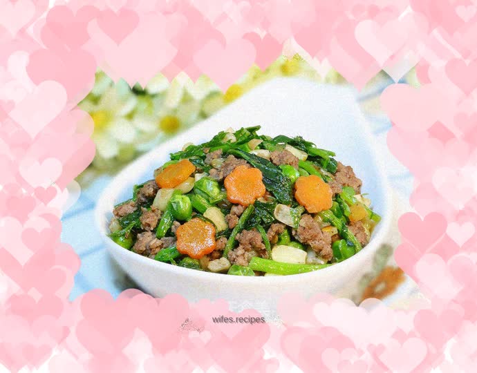 Minced beef, green beans and mustard