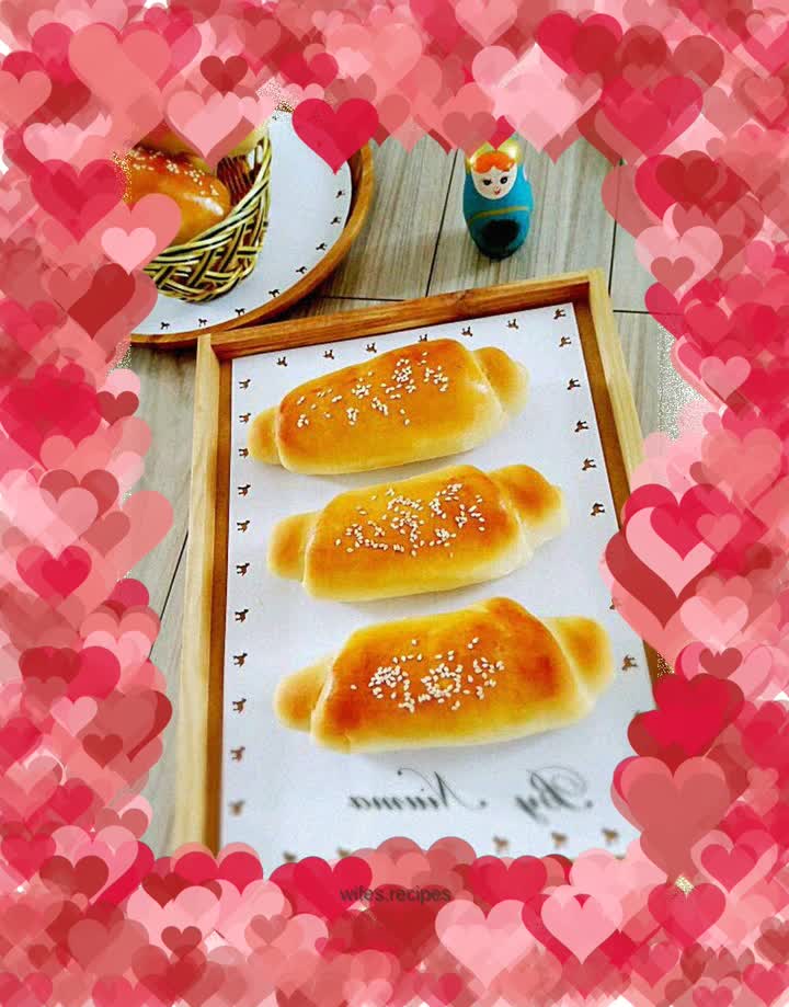 Super delicious black pepper meat rolls