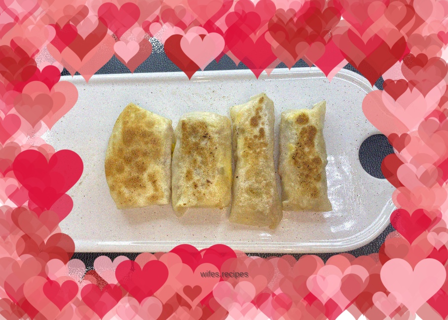 Luncheon meat spring rolls