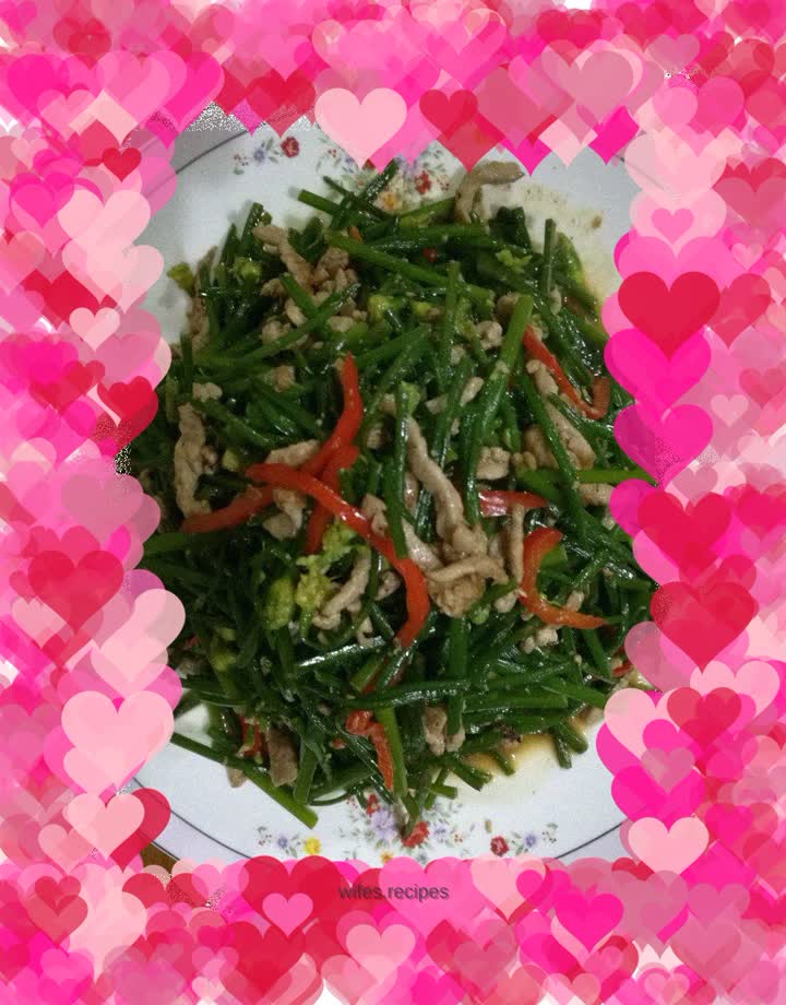 Stir-fried chive flowers with shredded pork