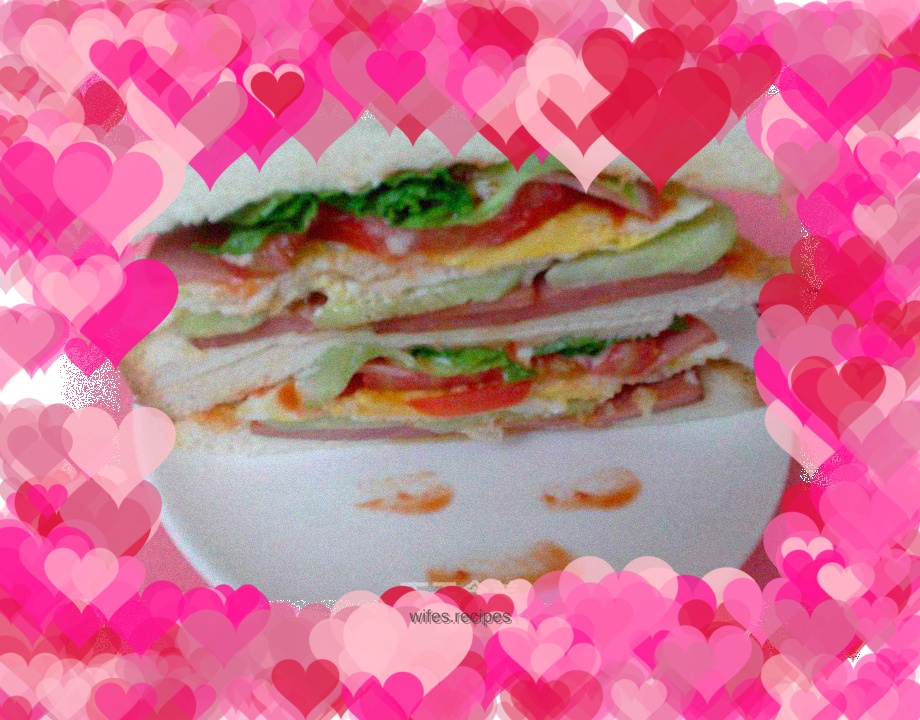 Egg and ham sandwich