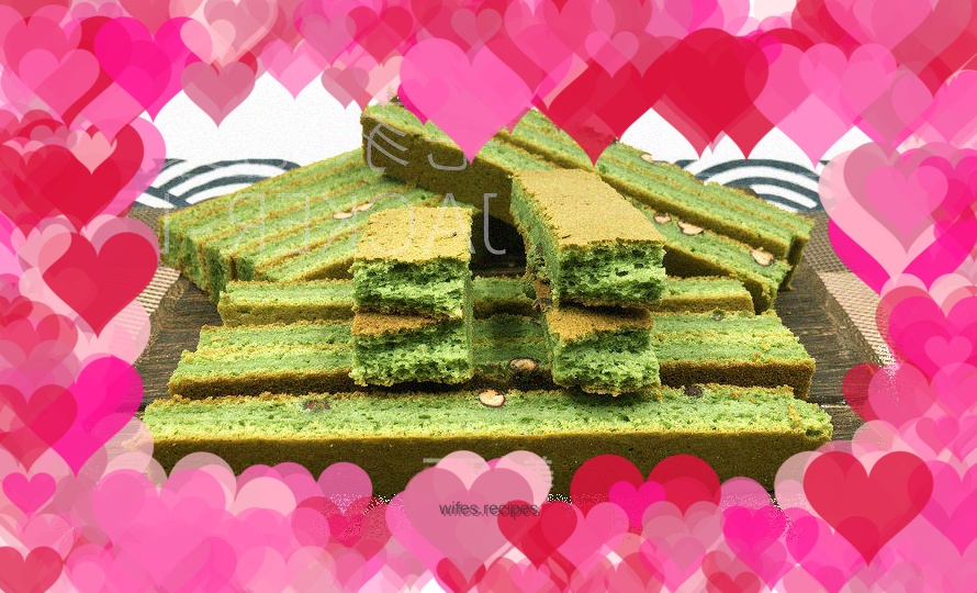 Matcha cheese cake bars, the unique flavor of matcha and the mellow taste of cheese are integrated into one, making it rich and sweet in the mouth.
