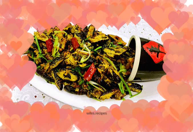 Stir-fried silkworm pupae