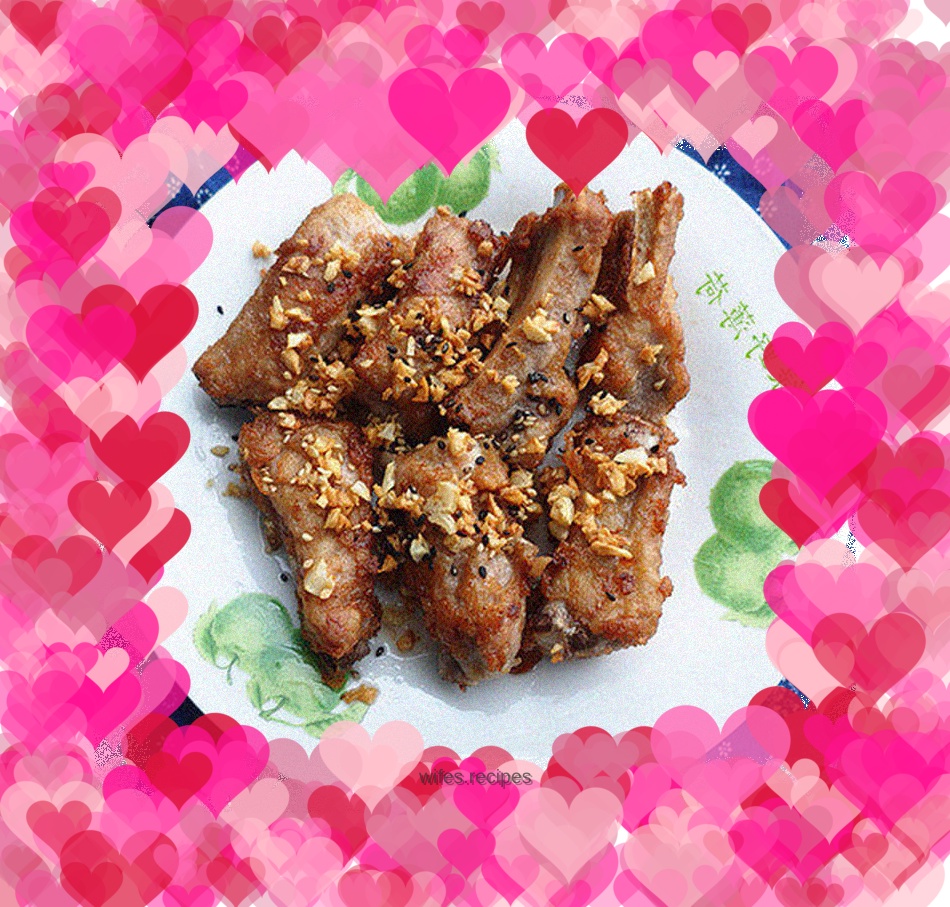 Golden Garlic Pork Ribs