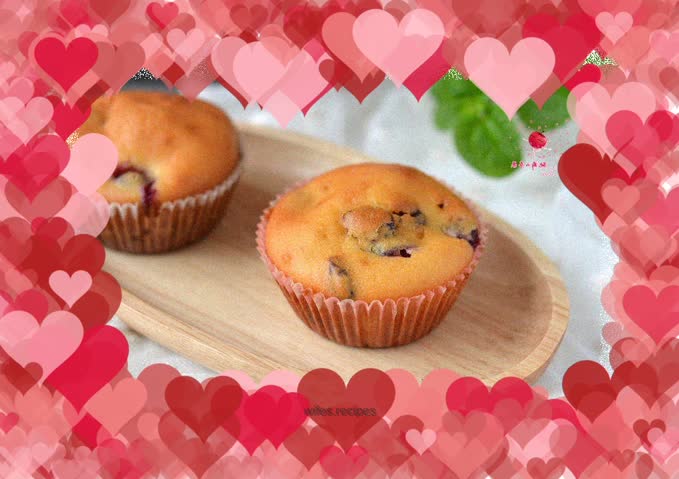Cranberry Yogurt Muffins
