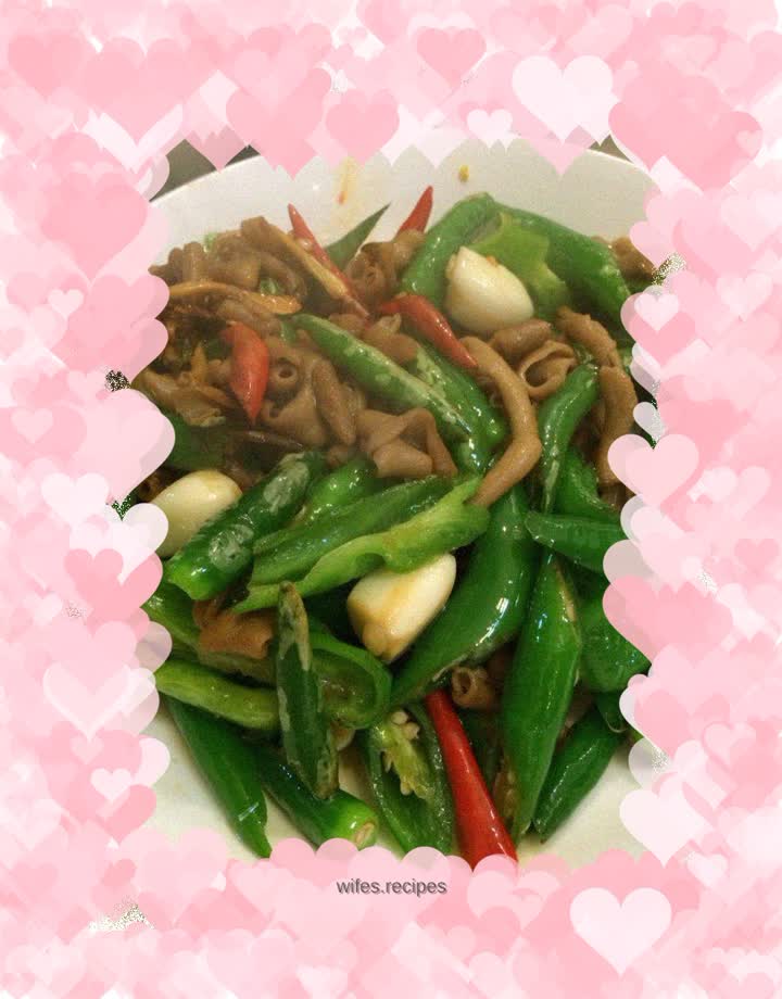 Fire-burning duck intestines