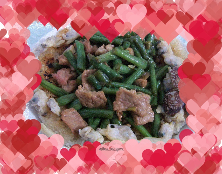 Two-sided yellow rice cake