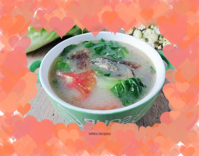 Tomato preserved egg soup