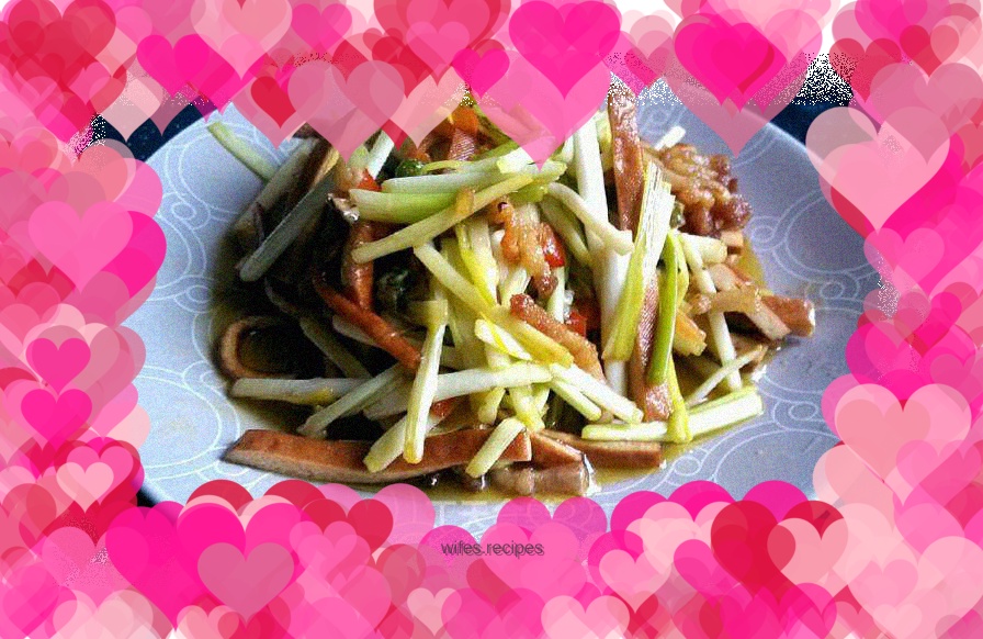 Sautéed dried garlic