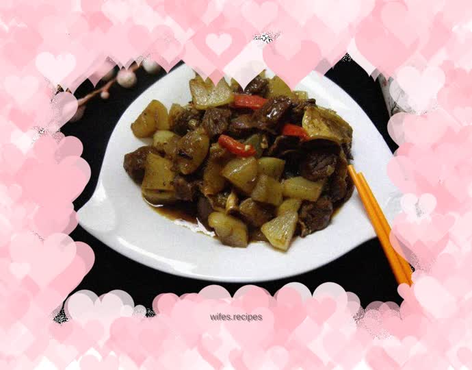 Braised beef brisket with radish