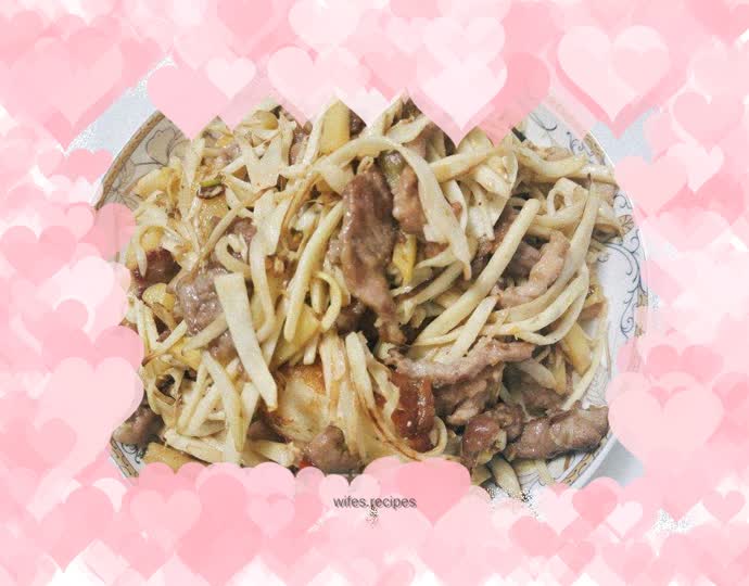 Fried pork with bamboo shoots