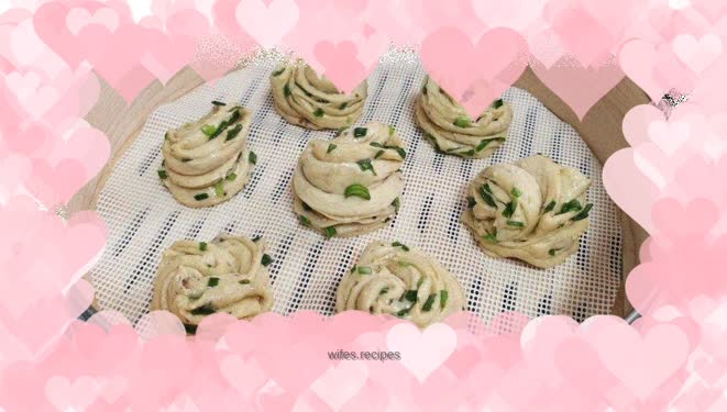 Quinoa Whole Wheat Rolls