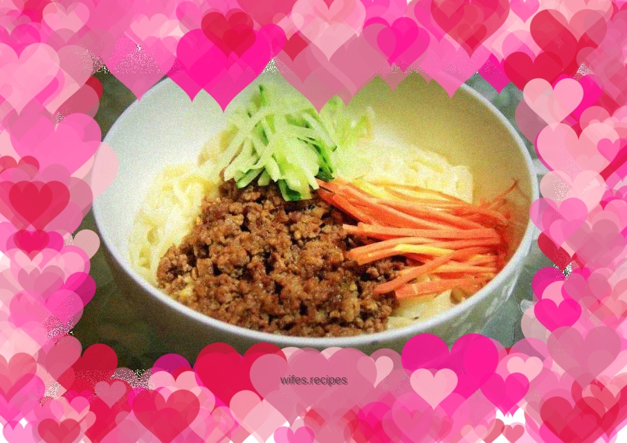 Hand-made mixed noodles