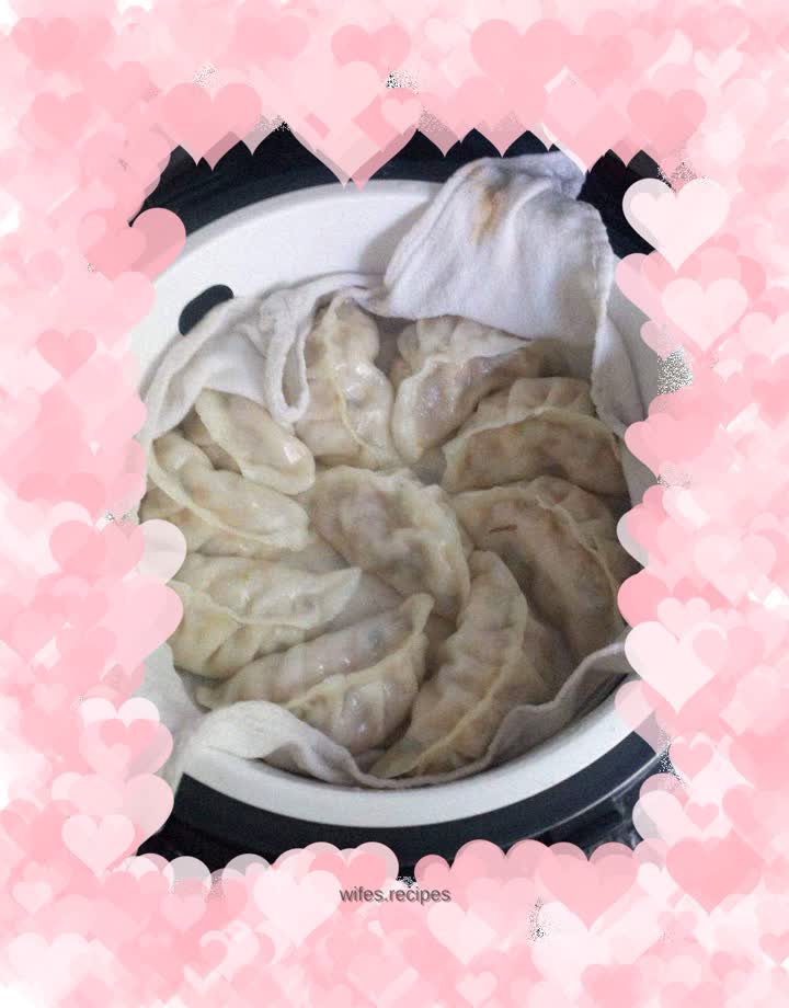 Round dumpling skin