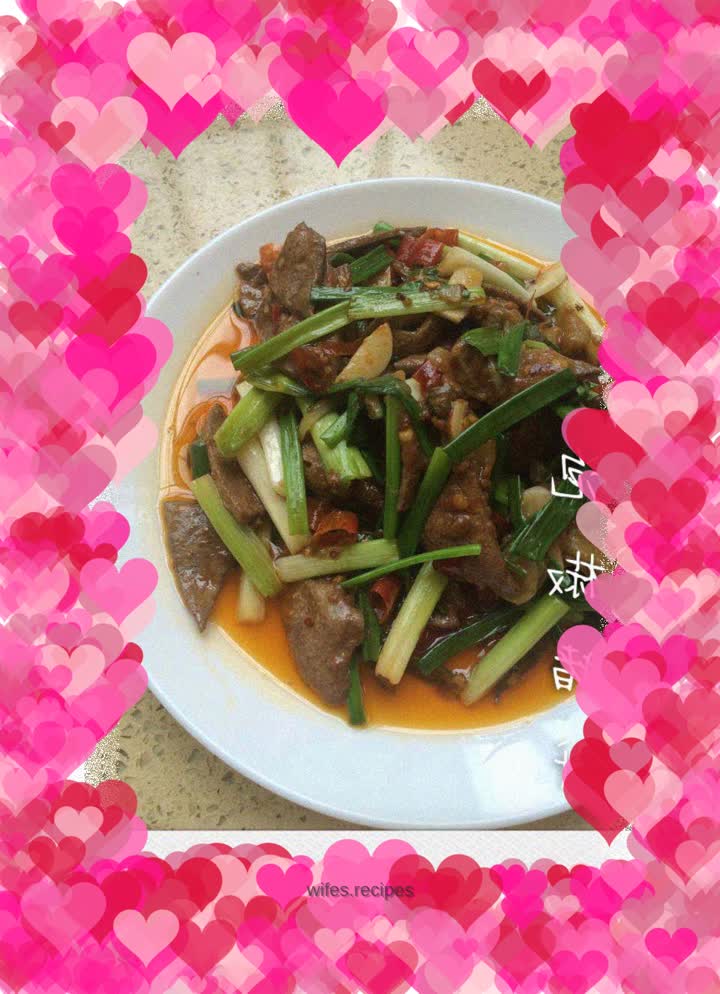 Pork liver with pickled peppers and green onions