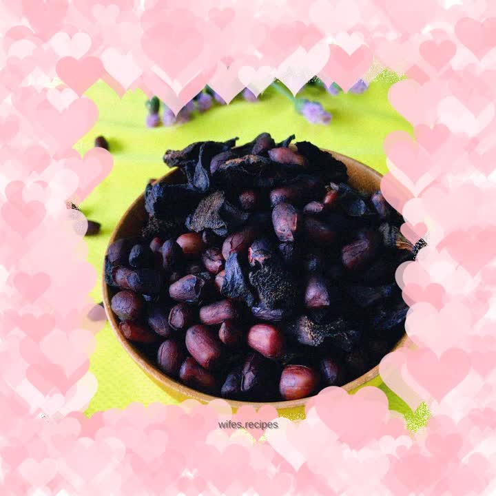 Dried bamboo shoots and peanuts