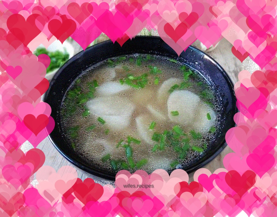 Boiled radish with wild cooked mushroom powder