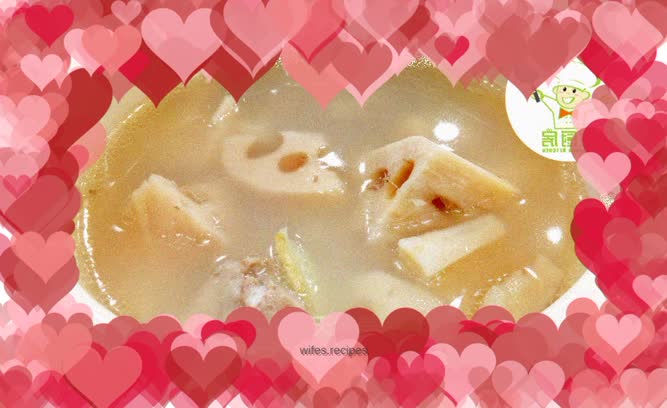 In winter, try the peanut, lotus root and pork bone soup to moisten the lungs, nourish the stomach and reduce internal heat! --Wei Cooking