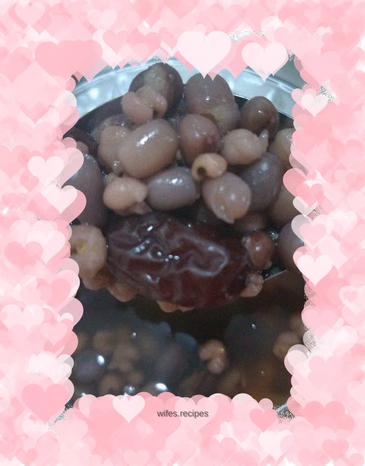 Red bean and barley porridge