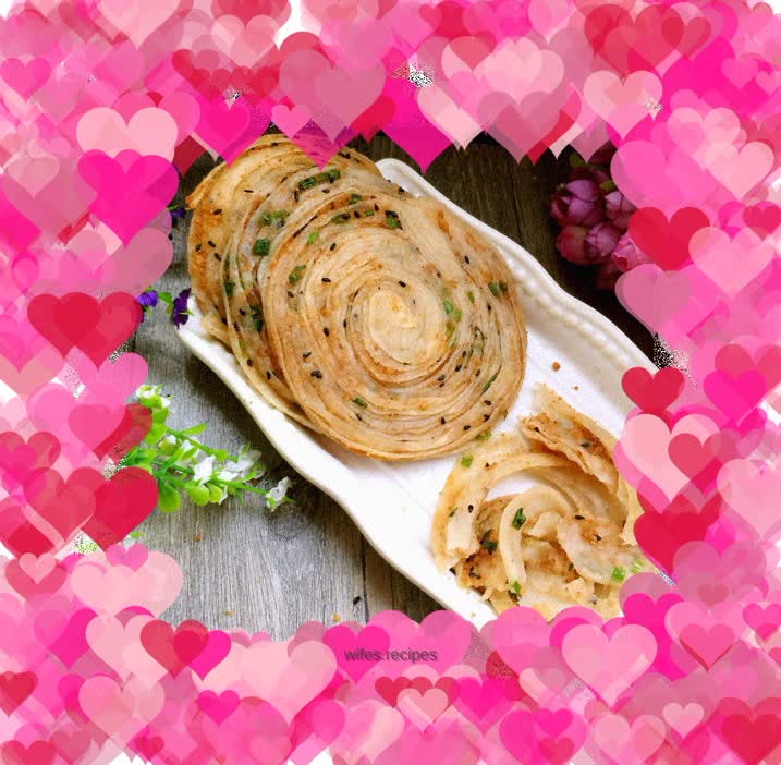 Bean dregs and green onion crispy cake