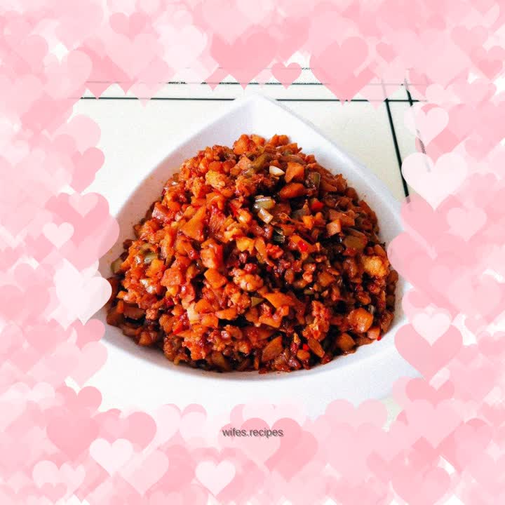 Stir-fried dried radish with spicy cabbage stalks