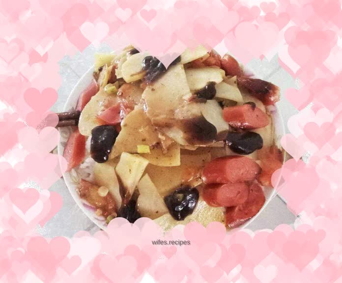 Lunch for one person - tomato and potato rice bowl