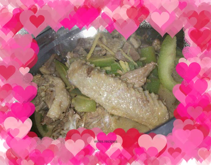 Braised zucchini with duck meat