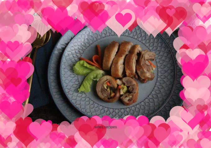 Duck and vegetable rolls