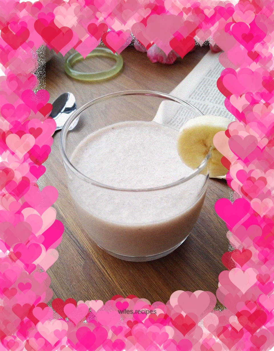 Banana Strawberry Milkshake