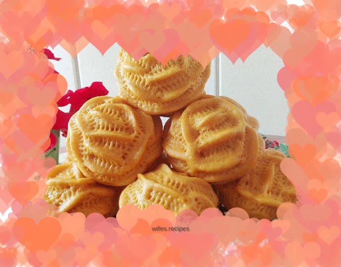 Patterned Pumpkin, Red Dates and Coconut Paste Buns