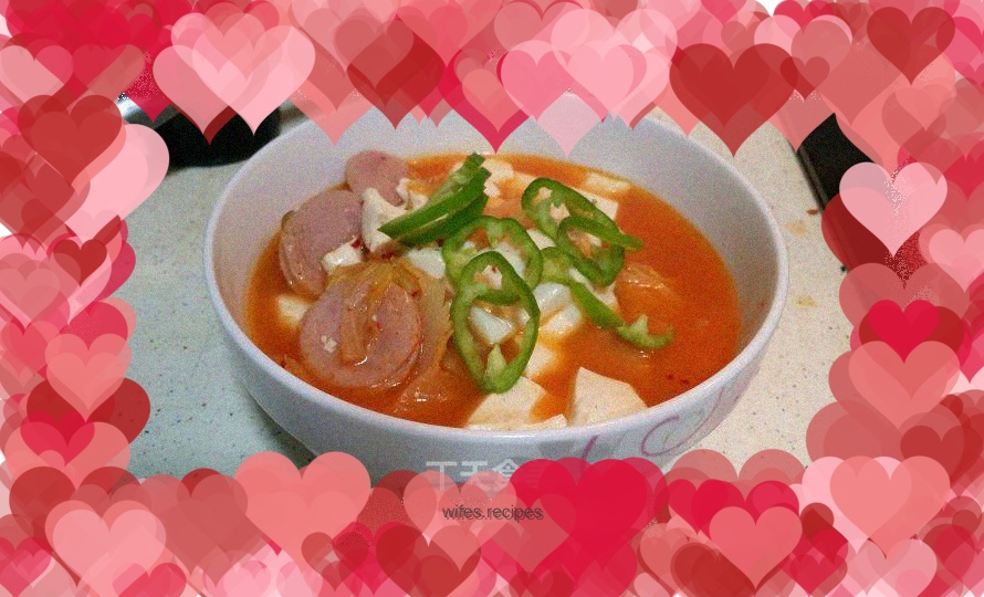 Kimchi and tofu soup