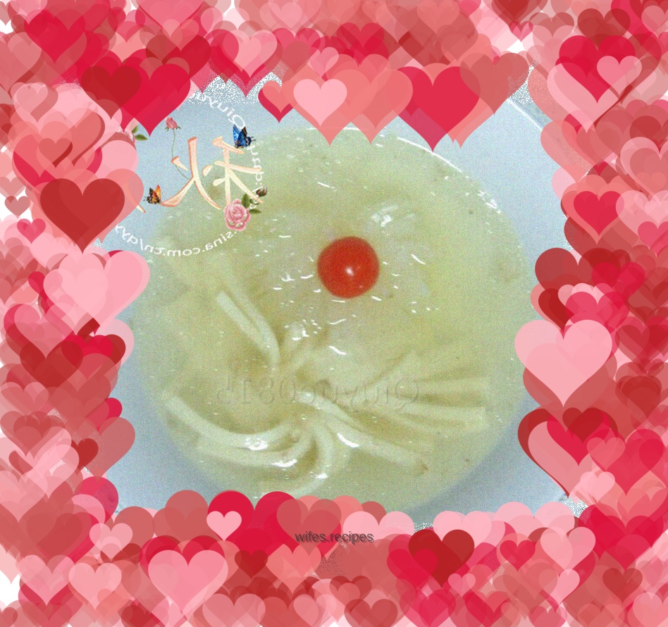 White radish, tofu and snow lotus soup