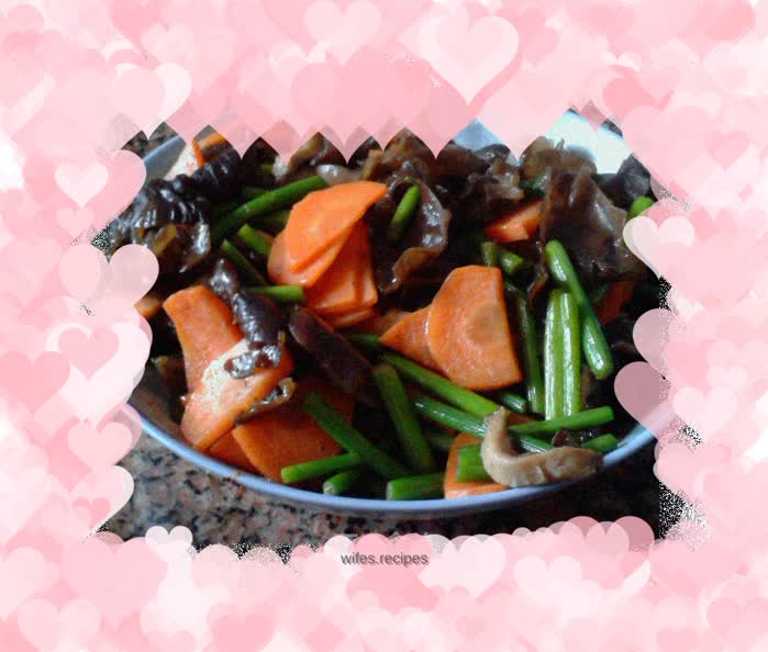 Stir-fried seasonal vegetables