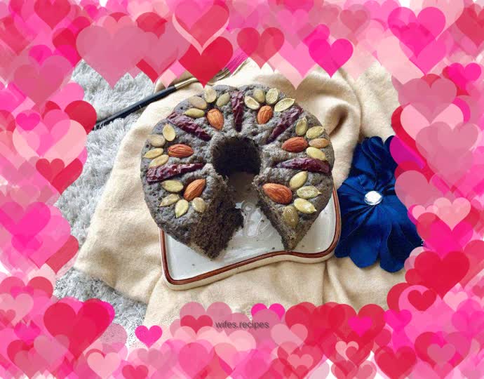 Black sesame steamed cake