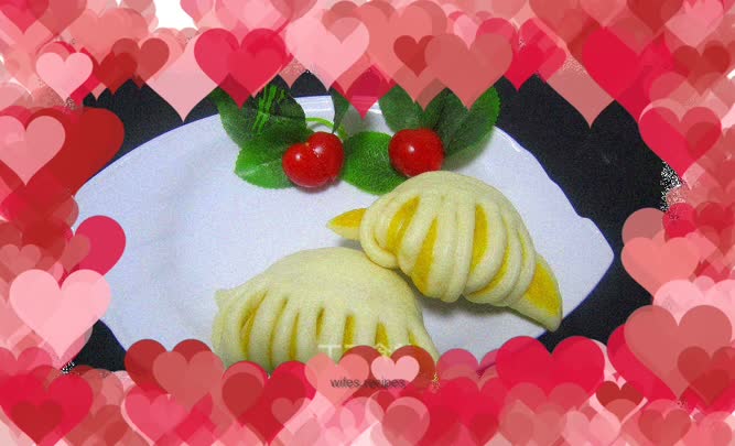 Bergamot Pumpkin Bun