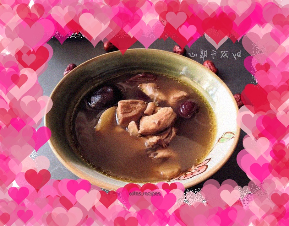 Mushroom and chicken soup