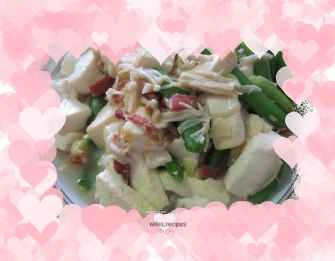 Ham, enoki mushrooms, sweet bean curd and tofu