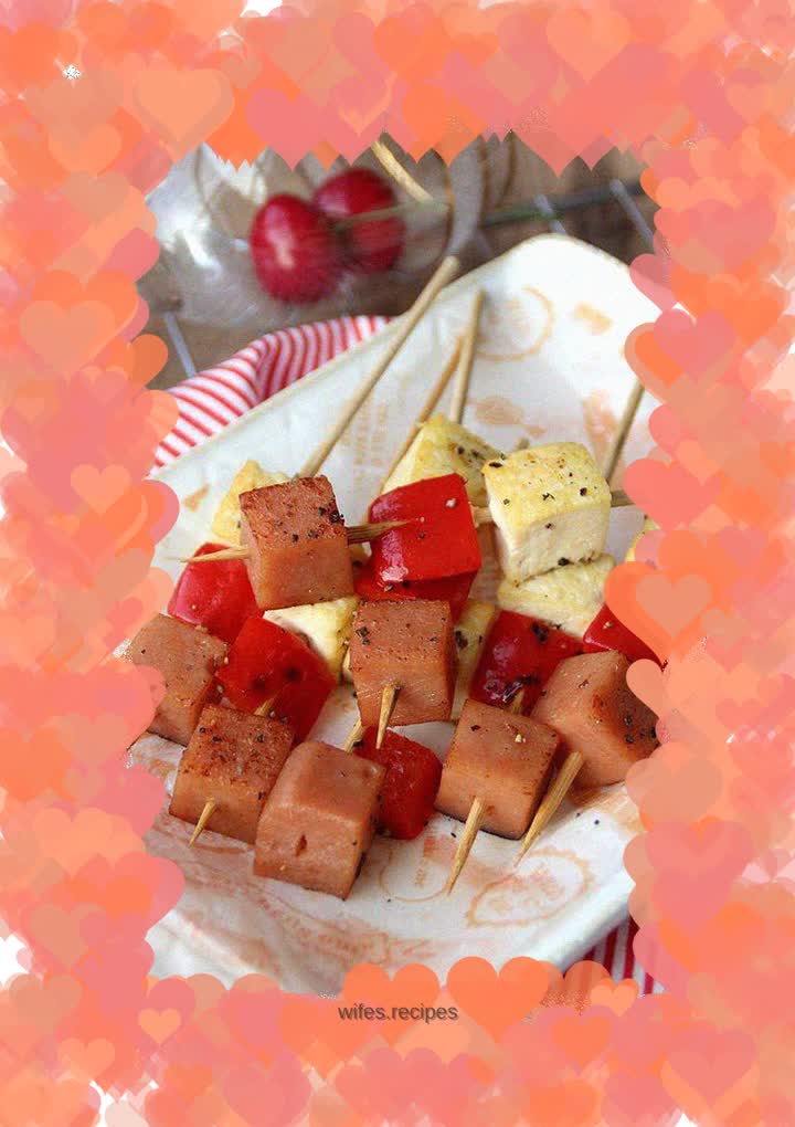 Baked ham and diced tofu