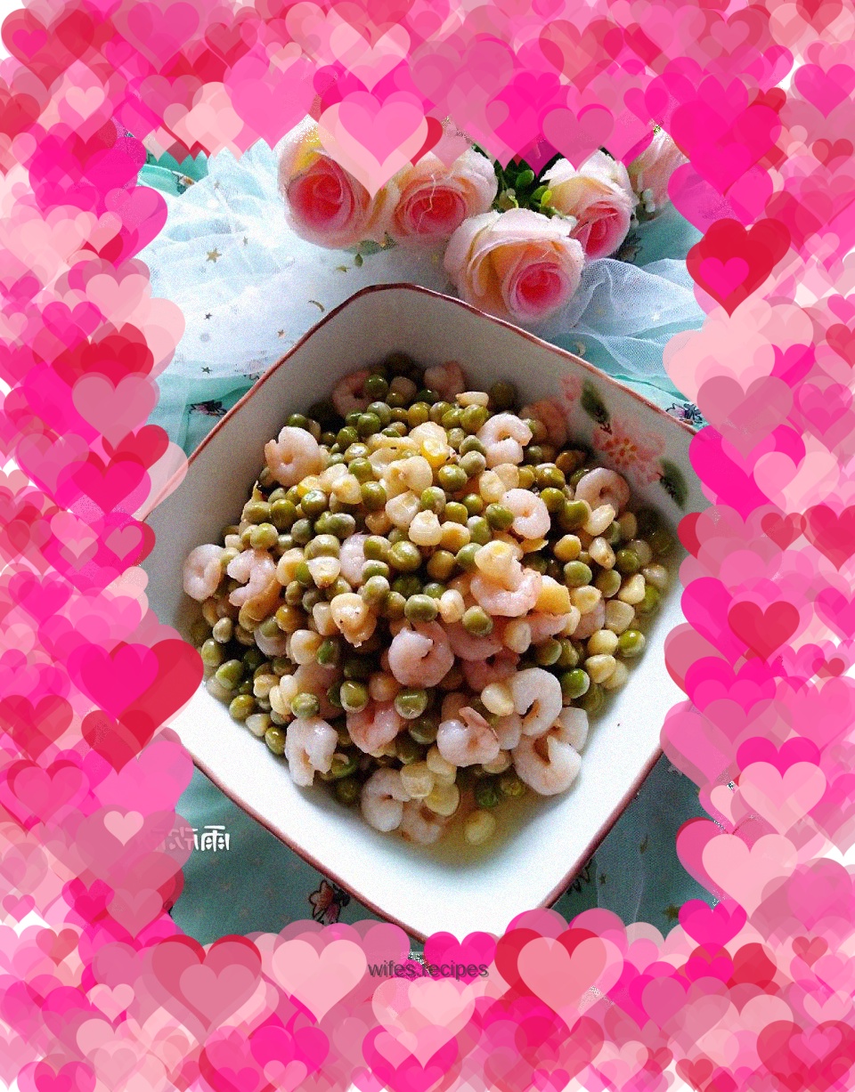 Stir-fried shrimps with seasonal vegetables