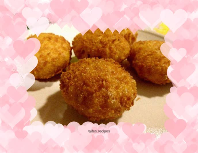 Golden crispy pumpkin pie