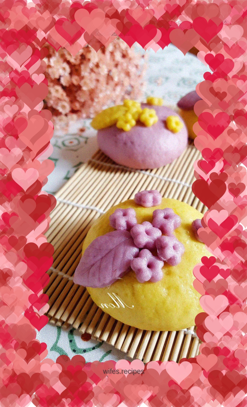 Assorted vegetarian buns