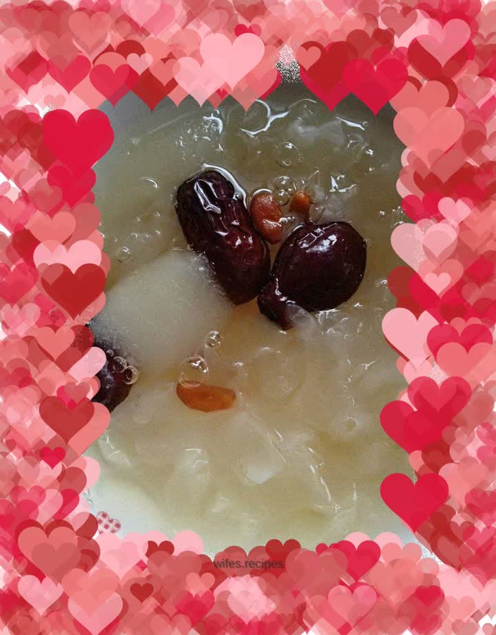 Snow Pear, Tremella and Red Date Soup