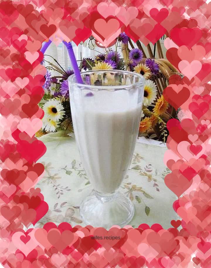 Banana soy milk