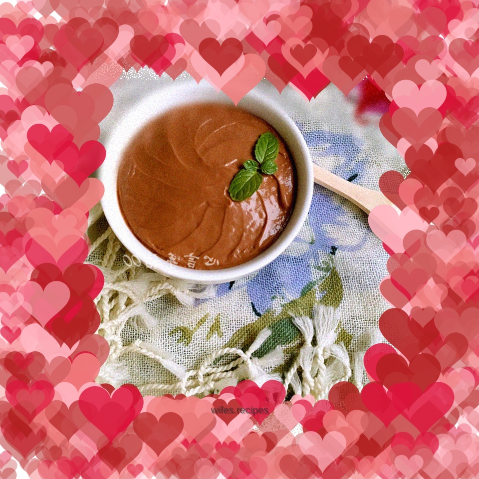 What to do with the extra egg yolk - authentic chocolate mousse