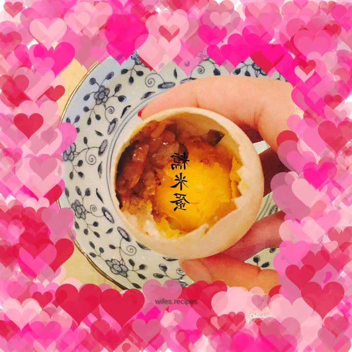 The sticky rice eggs that are popular among friends