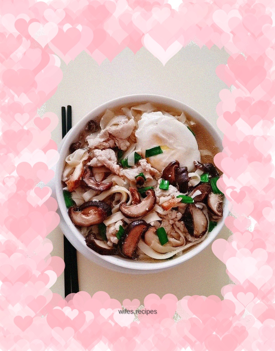 Egg and milk hand-made noodles