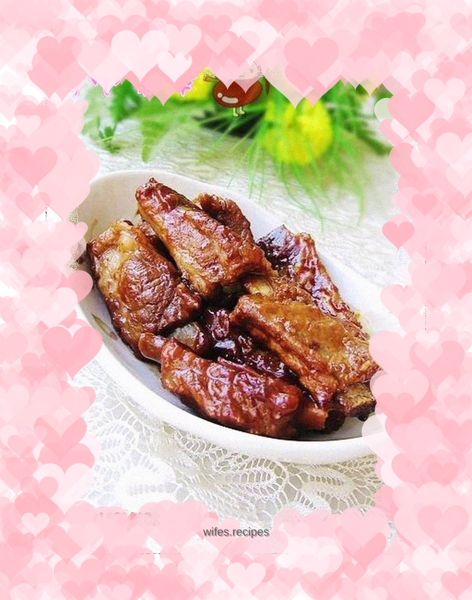 Braised pork ribs
